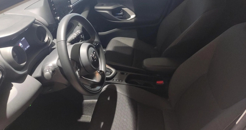 Toyota Yaris cena 96900 przebieg: 13617, rok produkcji 2022 z Chojnice małe 67
